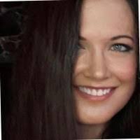 Maria Toth's Instagram, Twitter & Facebook