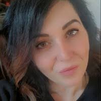 Katie Bleile's Instagram, Twitter & Facebook