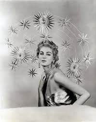 World's oldest supermodel carmen dell'orefice, 81, takes to the catwalk twice in one day at new york fashion week. Pin By Perry Praew On Crowned Vintage Costumes Carmen Dell Orefice Vintage