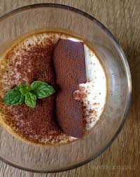 Crema al caffè con mascarpone. Spuma Di Mascarpone Con Caramello Al Caffe Sonia Paladini Parma