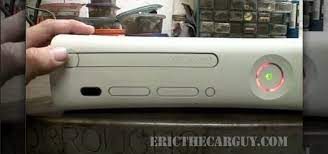 How To Fix The Dreaded Red Ring Of Death On Your Xbox 360 « Xbox 360 ::  Wonderhowto