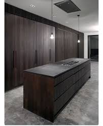 Epingle Par Fabien Lesage Sur Armoires Bois Cuisine Design Moderne Cuisines Design Cuisine Moderne Design