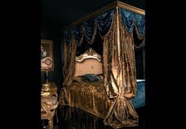 An Exceptional Master Bedroom Set From Our Exclusive Furniture Masterpiece Collection Handmade With Images Luxury Bedroom Furniture Master Bedroom Set Luxurious Bedrooms