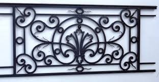 Pourquoi les balcons en fer forgé sont pertinents aujourd'hui? Balcon Grille Louis Xiv En Fer Forge Superbe Travail Artisanal