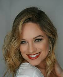 Meet the Artist — Lisa Marie Makeup Artistry