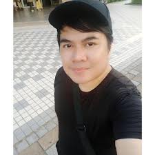 Here are all the shirtless Derrick Monasterio photos you need to see: