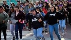 Resultado de imagen para "largas filas para entrar" discoteca