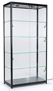pin on vitrine