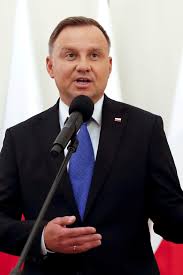 Prime minister boris johnson and. Presiden Polandia Andrzej Duda Positif Covid 19 Kumparan Com