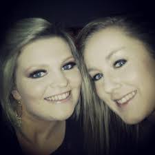 Noreen Fogarty's Instagram, Twitter & Facebook