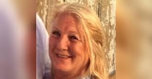 Pam Norman's Instagram, Twitter & Facebook