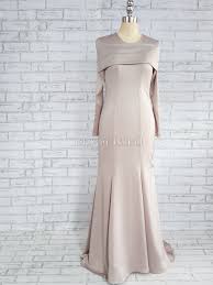 Yelaa, kena jahit lace dahulu, baru boleh jahit maniknya. Proud Sewist Mermaid Dress Pattern With Printable Notes
