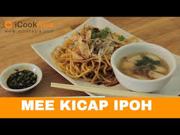 Yang basah ni lebih kepada yang dipanggil mee kicap ipoh. Resepi Mee Kicap