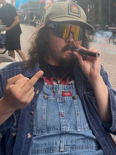 Official Euro post: What an epic adventure. We had an amazing time, and no gig was a failure :) I gotta thank so many people for helping us out - Thanks @max_nawas_music_services