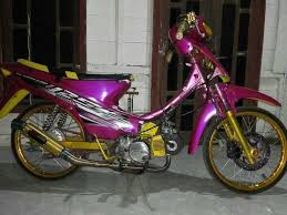 Jual beli motor bekas di indonesia, murah dengan harga terbaik. Modifikasi Honda Supra X 125 Warna Pink Merah Jambu Brosis Setia1heri Com