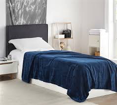 Over 20 years of experience to give you great deals on quality home products and more. Freshmen Dorm Decor For Guys Neutral Twin Xl Blanket Dorm Bedding Essentials Affordable Dorm Supplies