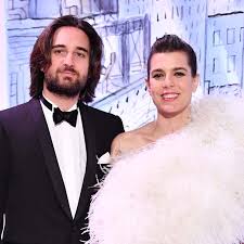 Carole bouquet parle de son amour pour gérard depardieu. Carlota Casiraghi Y Dimitri Rassam Acuden A La Boda De Louis Giacobetti Foto 1