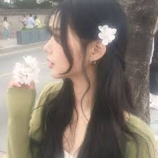 Once every couple of years I get a cute picture in uniform ✈️