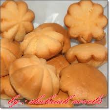 Kuih muih, pastry resepi donut lembut dan gebu. Resepi Kuih Bahulu Lembut Dan Gebu