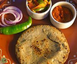 Bajre Ki Roti Pearl Millet Roti Is Nutritious And Delicious Roti This Is Generally Prepared In The Winter Season This Goes Well W Roti Recipes Pearl Millet