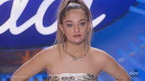 American Idol Katy Perry Fights Back Tears As Teenager Dj Johnson Sings About Mother S Abandonment Daily Mail Online