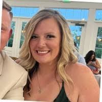 Karen Trapp's Instagram, Twitter & Facebook