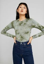Envii Enrattvik Langaermede T Shirts Olive Tie Dye Zalando Dk Toj Damemode Aermer