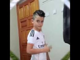 وتعد جورجينا أول أم معروفة لأبناء رونالدو. ÙƒØ±ÙŠØ³ØªÙŠØ§Ù†Ùˆ Ø±ÙˆÙ†Ø§Ù„Ø¯Ùˆ ÙˆÙ‡Ùˆ ØµØºÙŠØ± Youtube