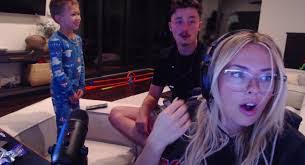 Corinna Cox's Instagram, Twitter & Facebook