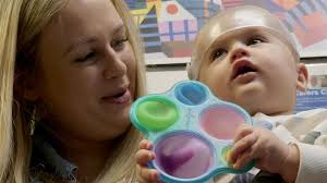 Calls for more research into flat head syndrome in babies and whether  helmet therapy works