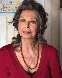 Everything you see, I owe to Spaghetti ~ Sophia Loren