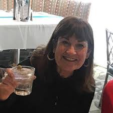 Kara Pope's Instagram, Twitter & Facebook