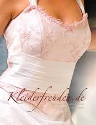 Maybe you would like to learn more about one of these? Romantisches Brautkleid In Rosa Und Creme Kleiderfreuden