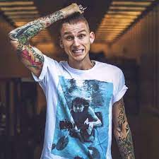 Like or reblog if you save. Free Download Best 20 Machine Gun Kelly Ideas 640x640 For Your Desktop Mobile Tablet Explore 98 Machine Gun Kelly Wallpapers Machine Gun Kelly Wallpapers Machine Gun Kelly 2018 Wallpapers