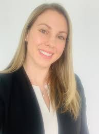 Kirsten Eldridge's Instagram, Twitter & Facebook