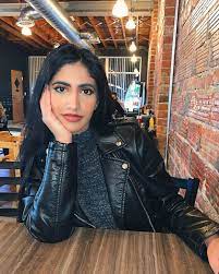 نور ستارز noor stars on instagram my mind forgets to remind me you re a bad idea مين مدلعكم ونزل فيديو جديد اليوم cute black girl leather jacket