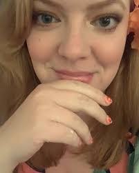 Kitty Meadows's Instagram, Twitter & Facebook