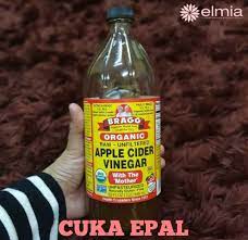 Manfaat cuka apel untuk wajah manfaat cuka apel sebagai obat jerawat khususnya datang dari kombinasi kandungan asam asetat, sitrat, laktat, dan suksinatnya yang sudah terbukti oleh banyak studi ilmiah berbeda dapat membunuh bakteri penyebab jerawa. Wanita Ini Kongsi 7 Tip Hilangkan Jeragat Antaranya Guna Cuka Epal Je Mudah Dan Jimat Keluarga