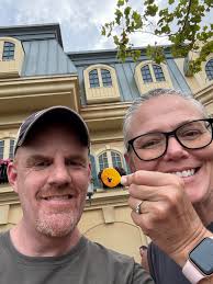 Thank you postie for leaving a hidden Mickey for me