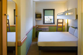 Price observed on ibis.accor.com within the past 24 hours, for a one night stay within the next eight days, starting tomorrow. Ibis Budget Madrid Centro Las Ventas Madrid Precios Actualizados 2021