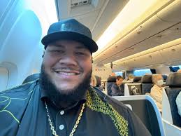 And just like that, I'm off to beautiful Tahiti! One show in Papeete, then  another in stunning Moorea. Grateful beyond words! God is so good. ❤️