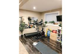 Just throw down an exercise mat at the foot of your bed and voila. 25 Real Workout Rooms To Inspire Your Home Gym Decor Loveproperty Com