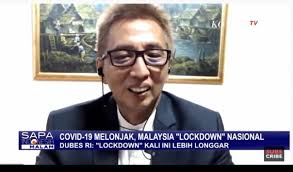 Pemerintah malaysia akan berlakukan lockdown nasional. Lockdown Malaysia Mulai Hari Ini Puluhan Ribu Wni Terpaksa Mudik Karena Kehilangan Pekerjaan