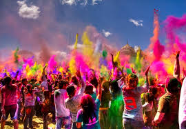 It talks about the victory of good over evil by the customary. Holi Festival Die Zauberhaftesten Und Lebendigsten Festivals