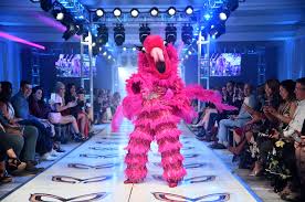 Februar startete die vierte staffel von the masked singer. Who Is The Flamingo On The Masked Singer Clues And Guesses