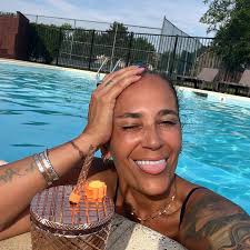 Kira Alexander (@kiraalexander) • Instagram photos and videos