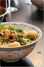 Bo Bun Ou La Meilleure Salade Repas Au Monde Chez Bergeou Cuisine Asiatique Recette Asiatique Recettes De Cuisine