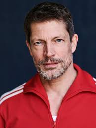 Check spelling or type a new query. Mickey Hardt Schauspieler Action Martial Arts Darst Berlin Crew United