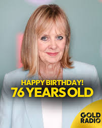 British cultural icon, model and actress Twiggy celebrates her 76th  birthday today 💁‍♀️