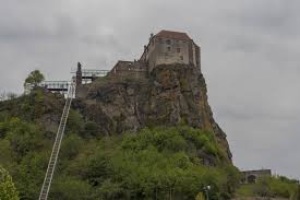 1412 wurde die burg vom herzog ernst dem eisernen nach einer kurzen belagerung zur die ausgestaltung der riegersburg zur „stärksten festung der christenheit wurde 1685 durch ihren. Erlebnisfuhrungen Durch Die Riegersburg Gunther Maierhofer